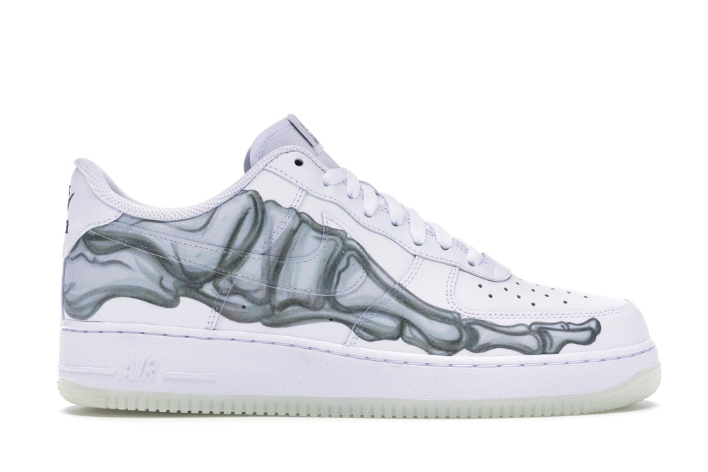 Nike Air Force 1 Low Skeleton Halloween