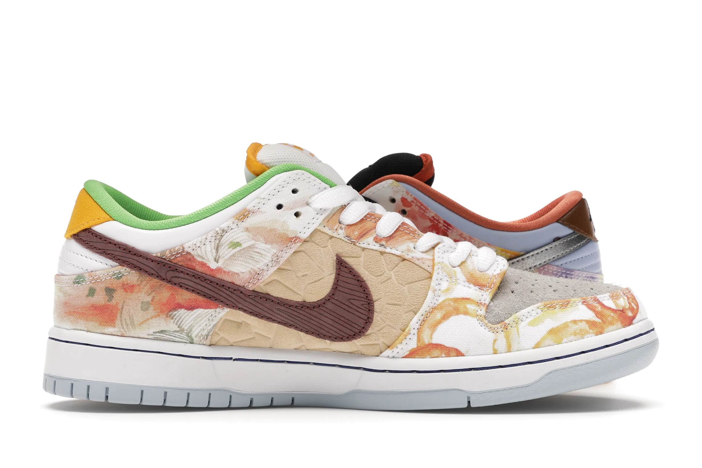 Nike SB Dunk Low Street Hawker