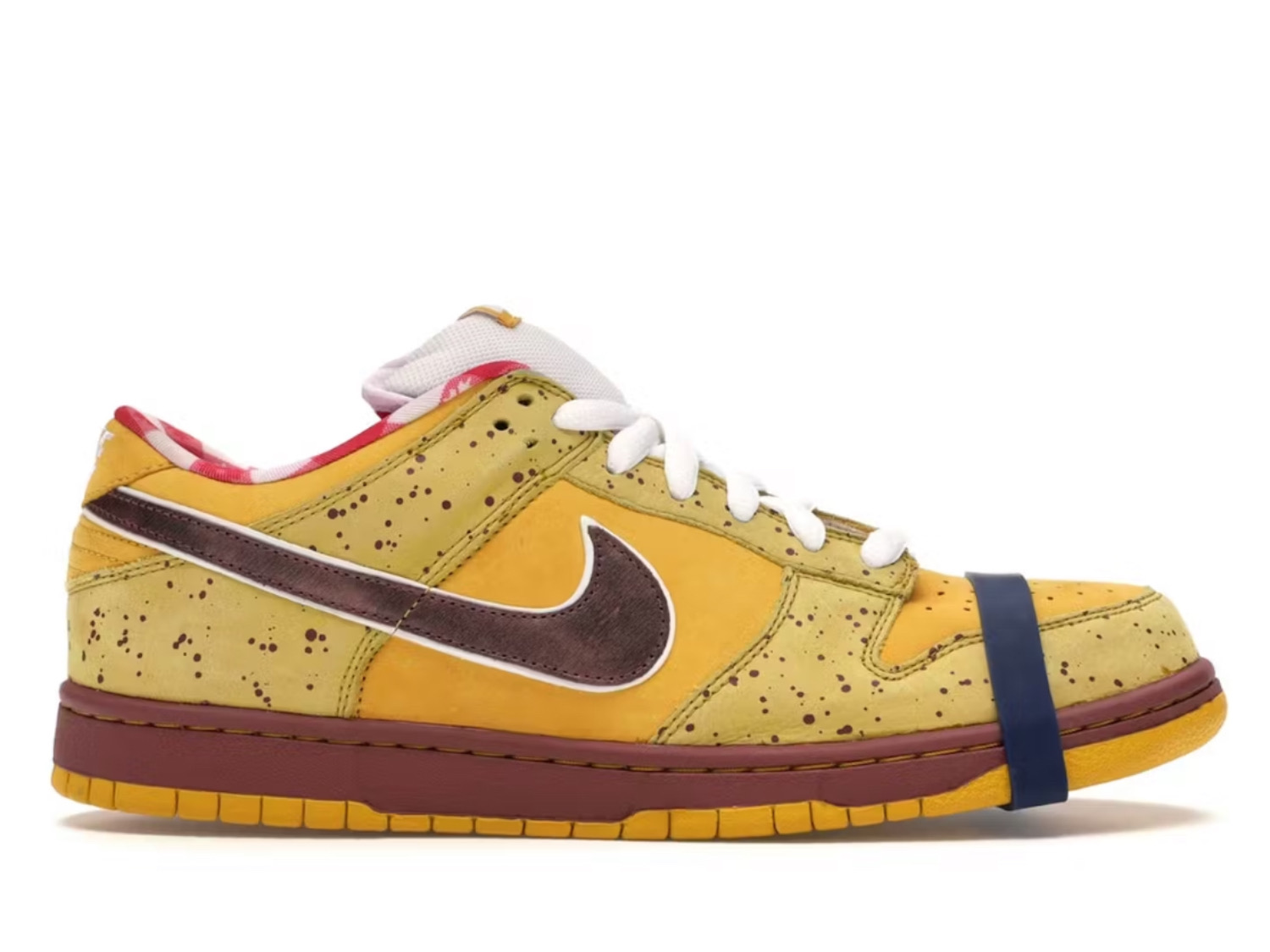 Nike SB Dunk Low Yellow Lobster